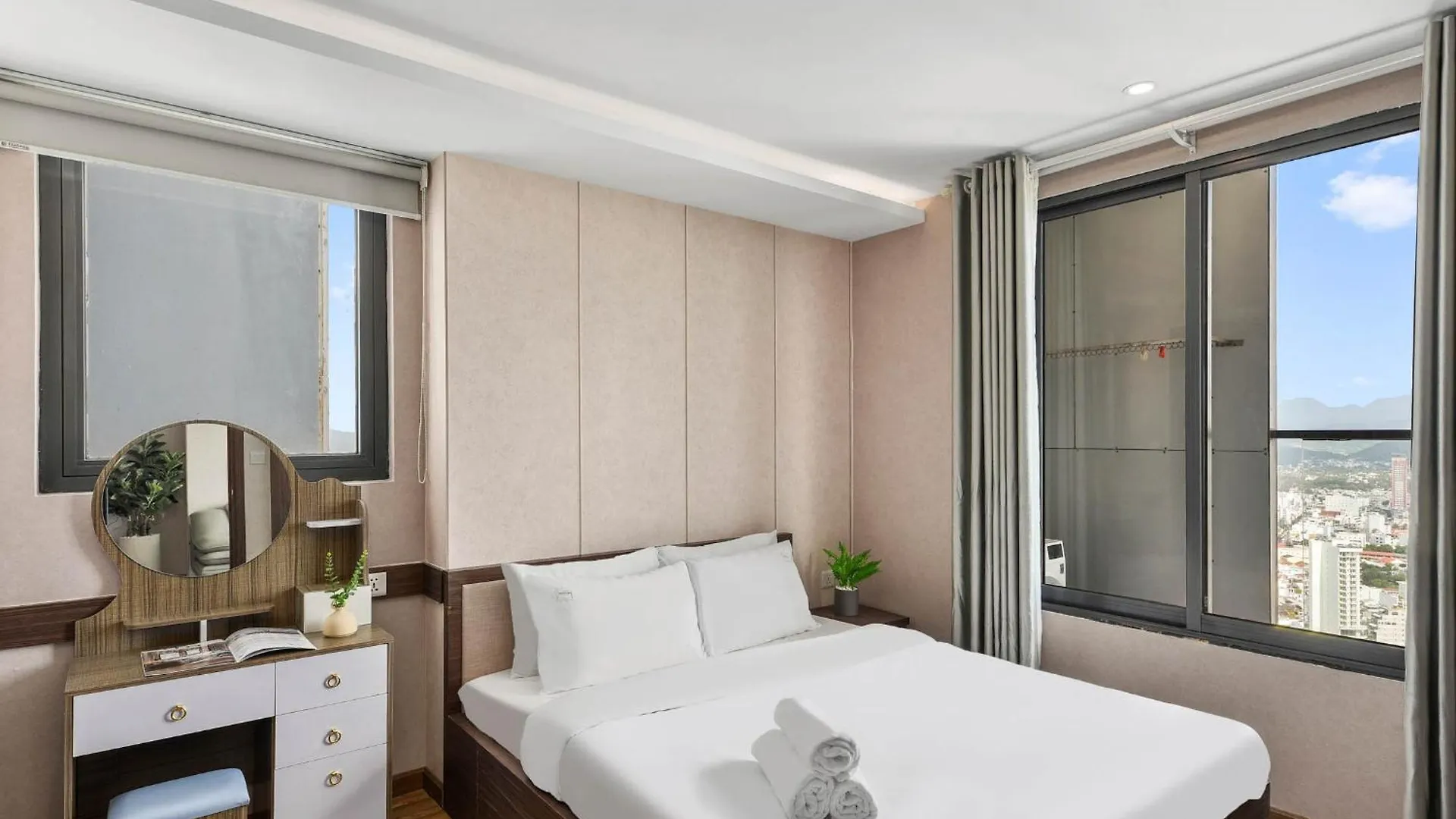 S Lux Apartment Virgo Nha Trang Aparthotel