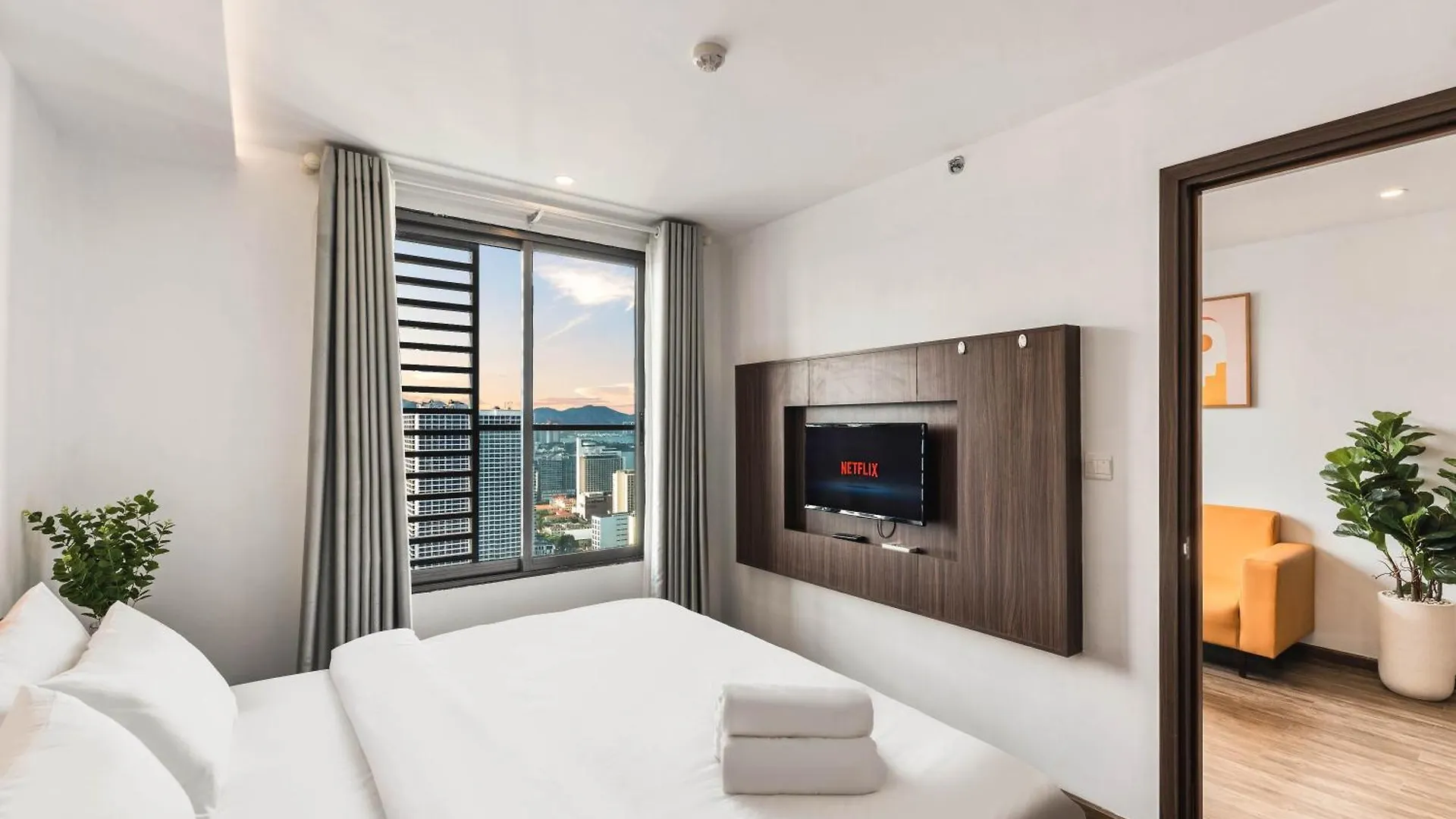 Aparthotel S Lux Apartment Virgo Nha Trang